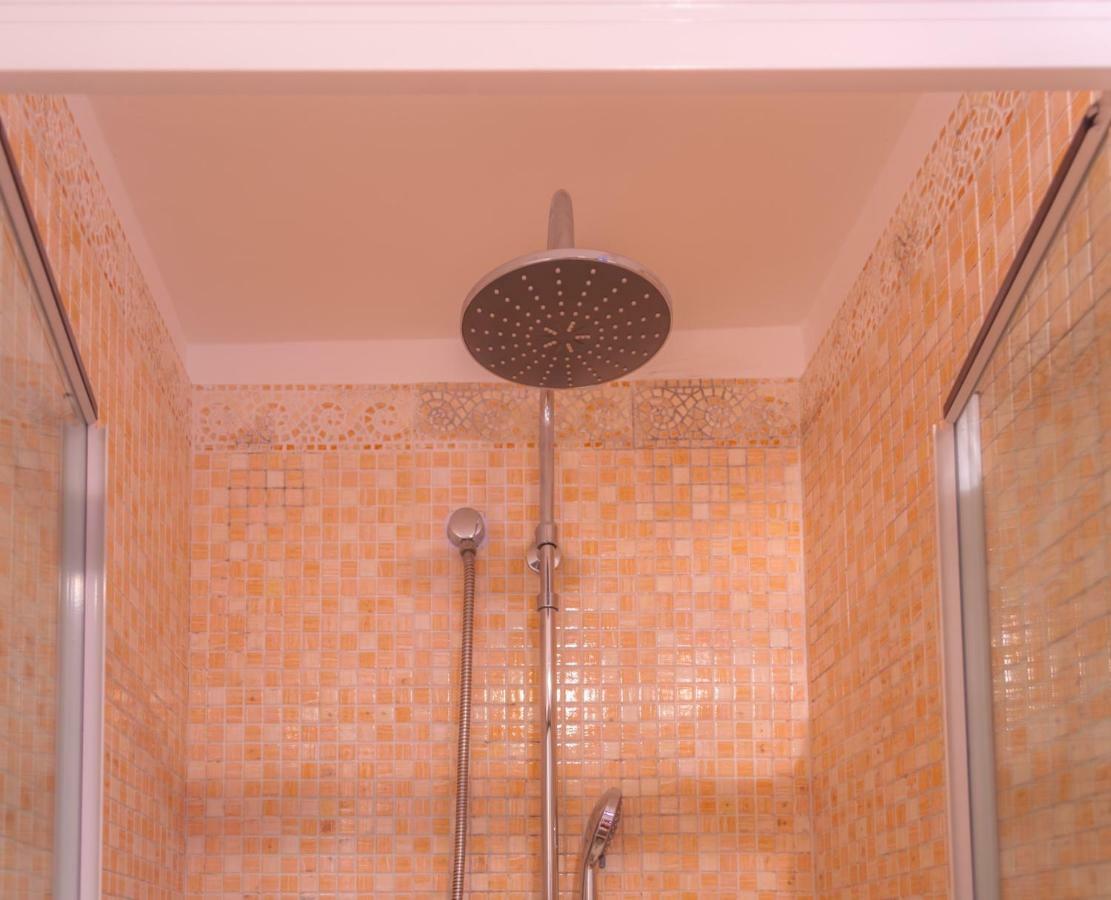 Melo Accommodations Apartment Abbrescia Бари Экстерьер фото